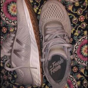 BRAND NEW NEW BALLANCE